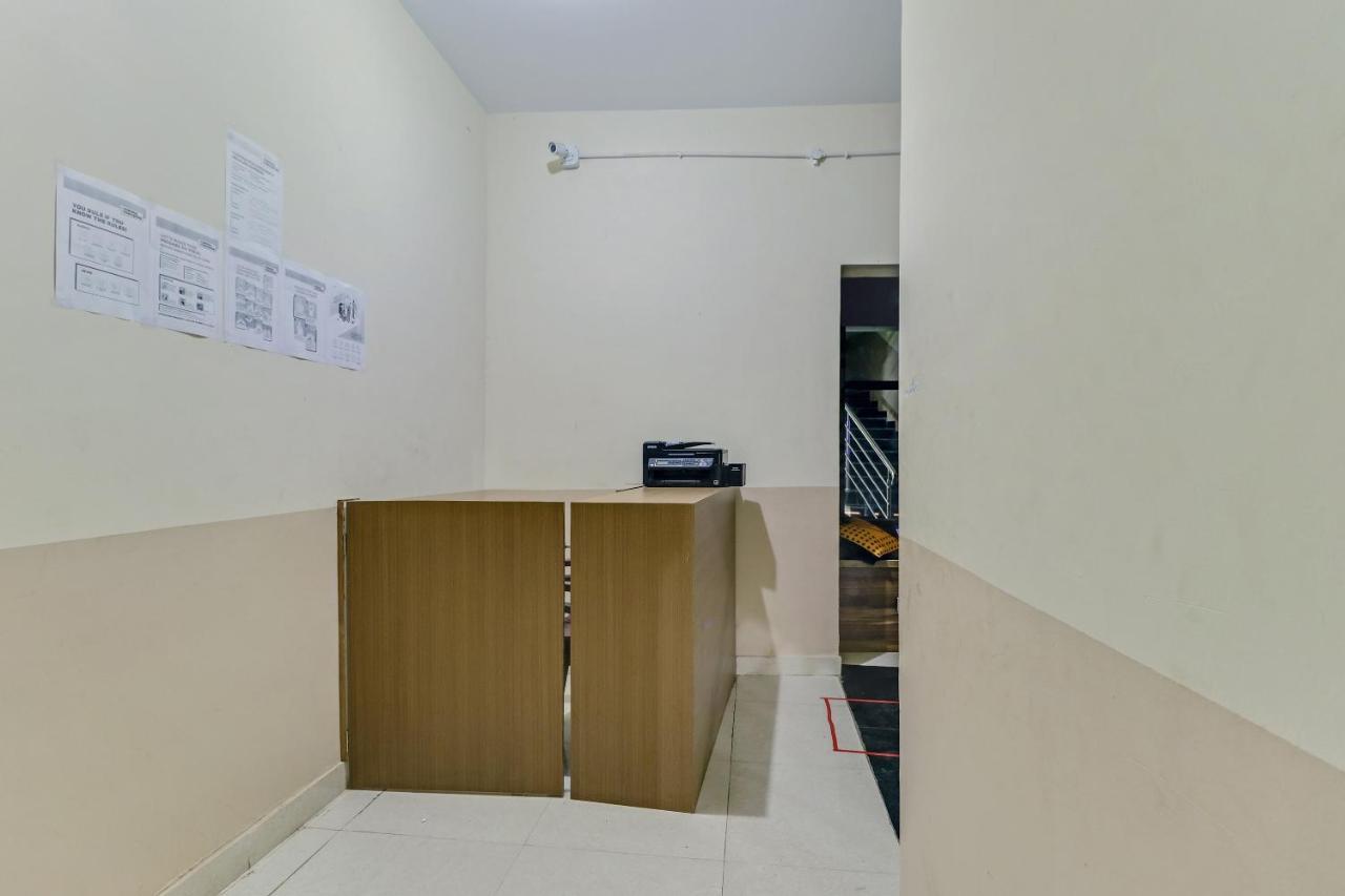Spot On 76940 Sri Annapoorneshwari Residency Boarding & Lodging Hassan Exterior photo