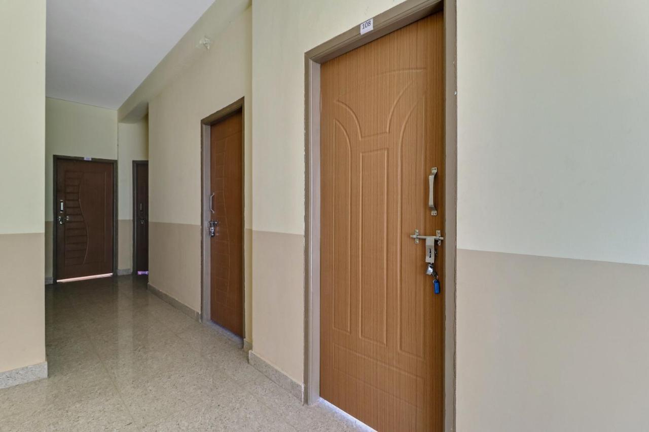 Spot On 76940 Sri Annapoorneshwari Residency Boarding & Lodging Hassan Exterior photo
